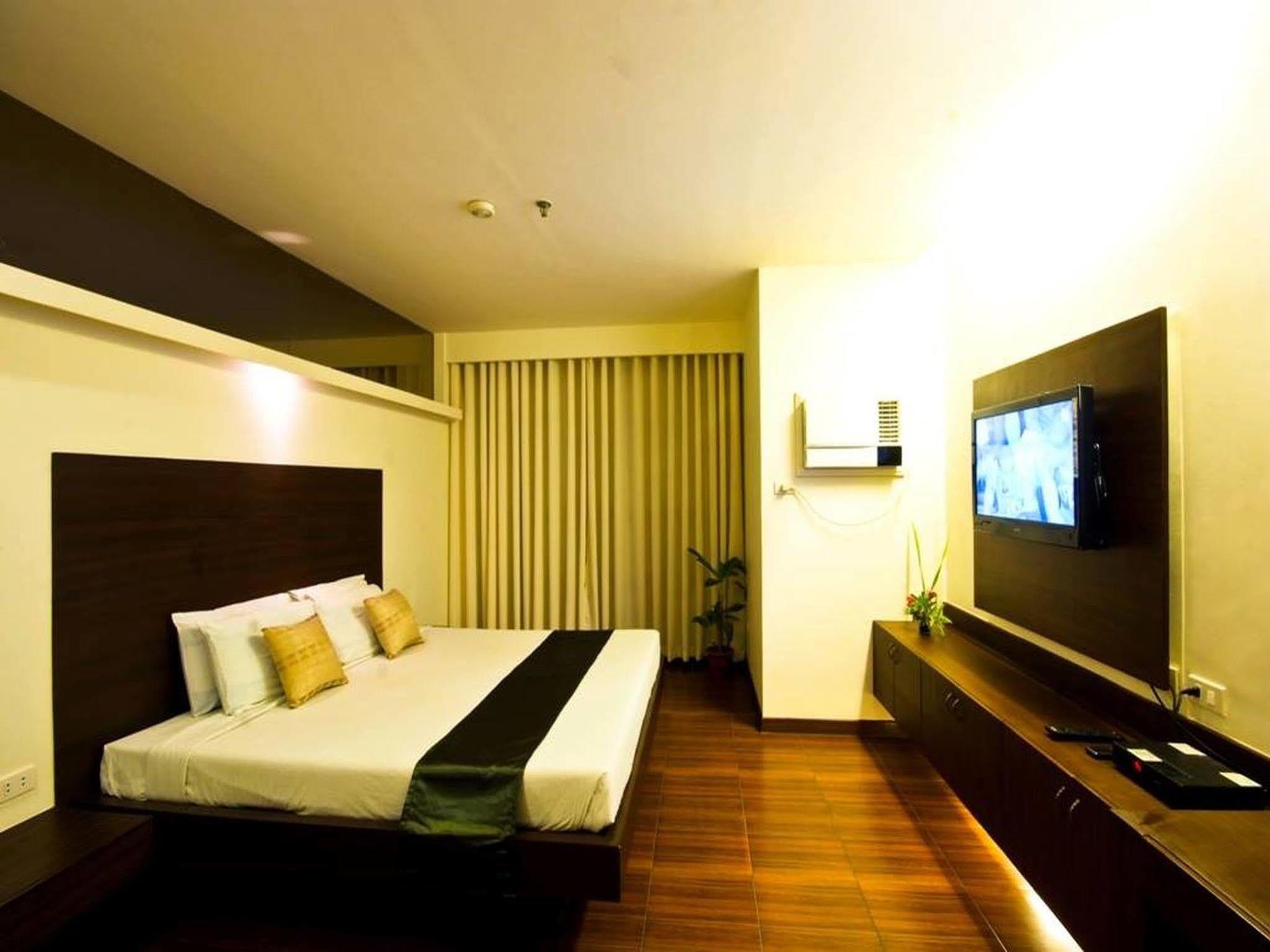 Apple Tree Resort & Hotel Cagayan de Oro Exterior photo