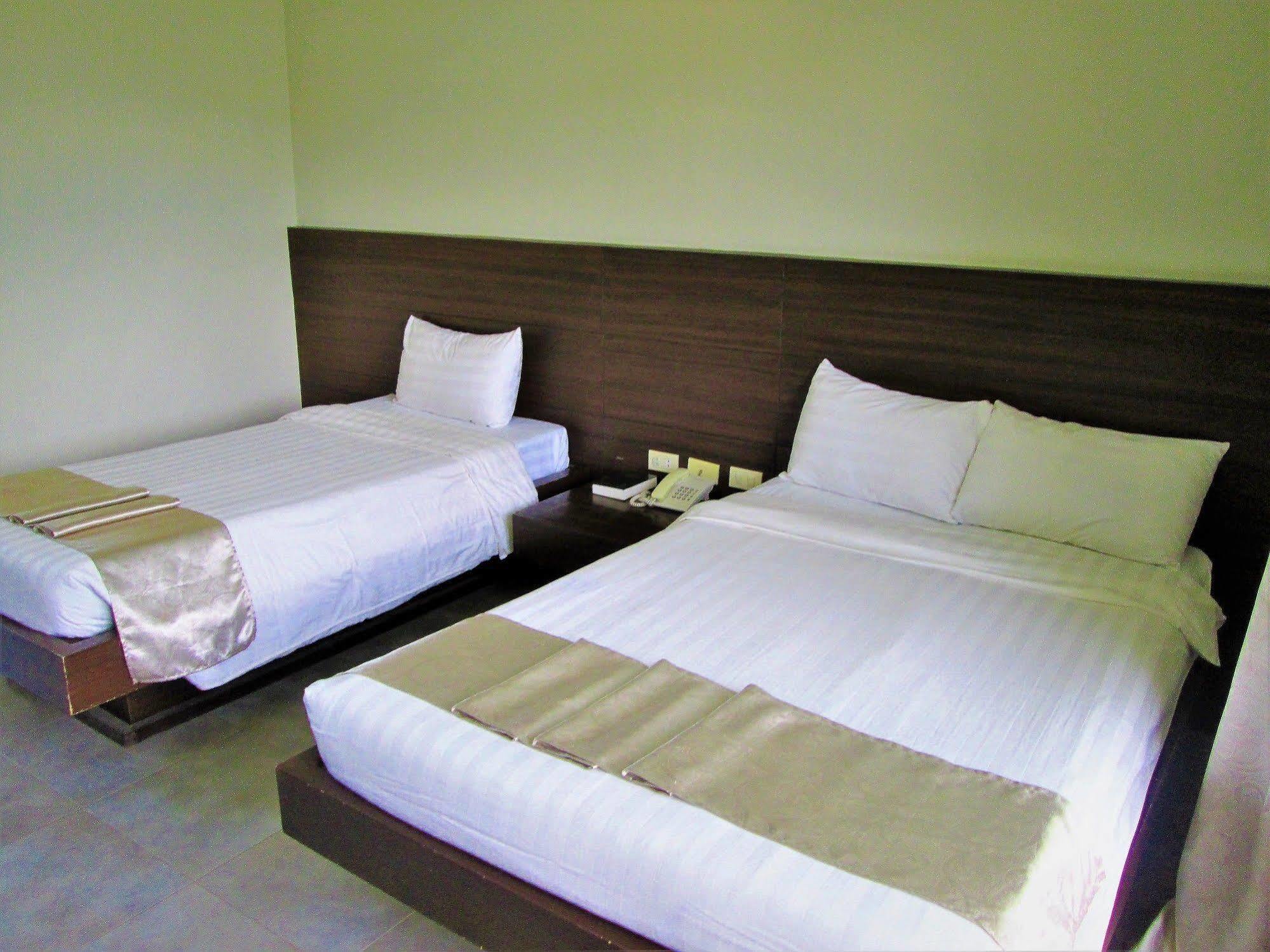 Apple Tree Resort & Hotel Cagayan de Oro Exterior photo